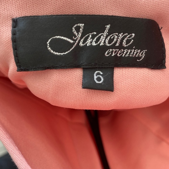 Beautiful gorges dress - Picture 5 of 5